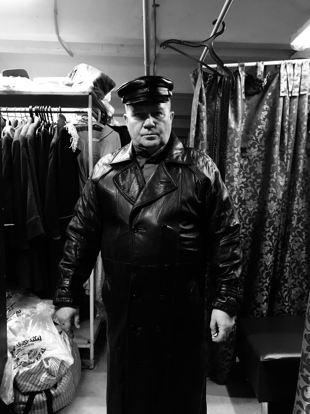 mobile shutter ad process 03