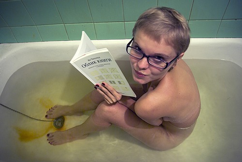 oblik knigi in paperback life piter