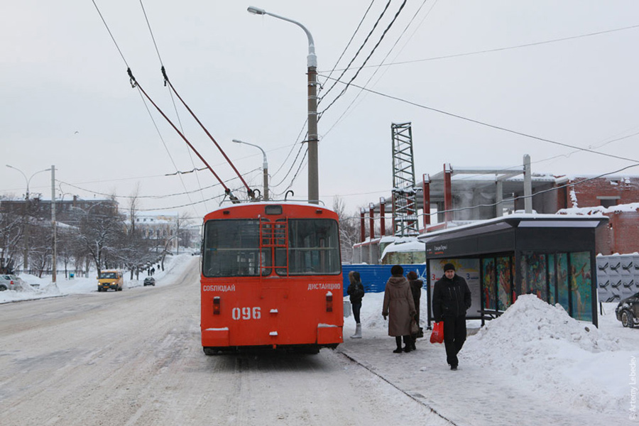 perm busstop life 01